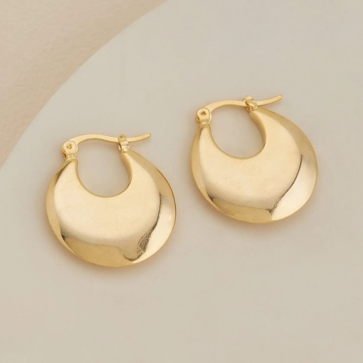 Trendy Earring Gold Polish